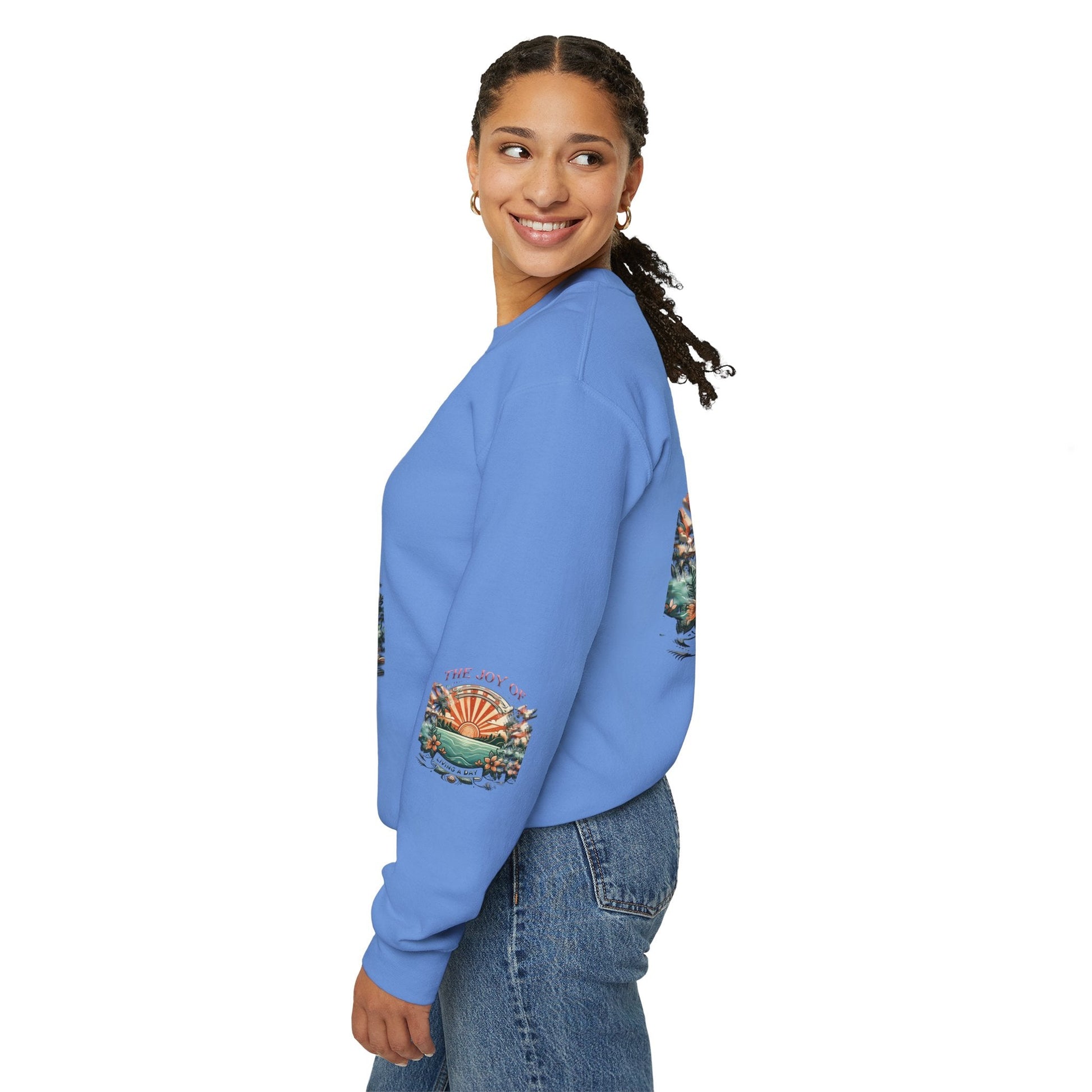 Unisex Heavy Blend - Crewneck Sweatshirt- The Joy Of Living a Day