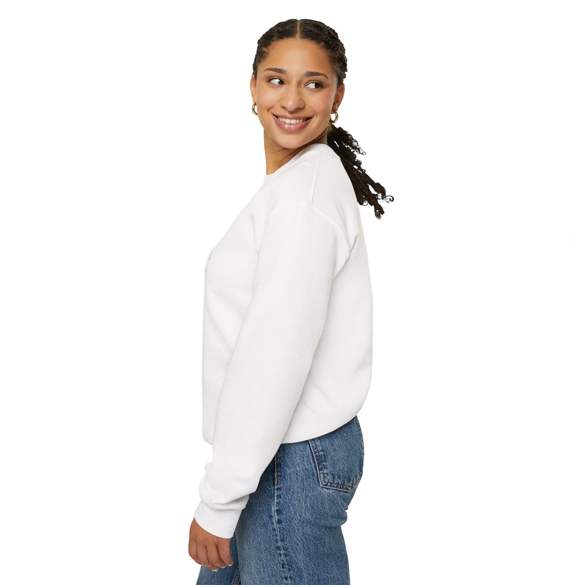 Unisex Heavy Blend - Crewneck Sweatshirt Feel Warm & Cozy
