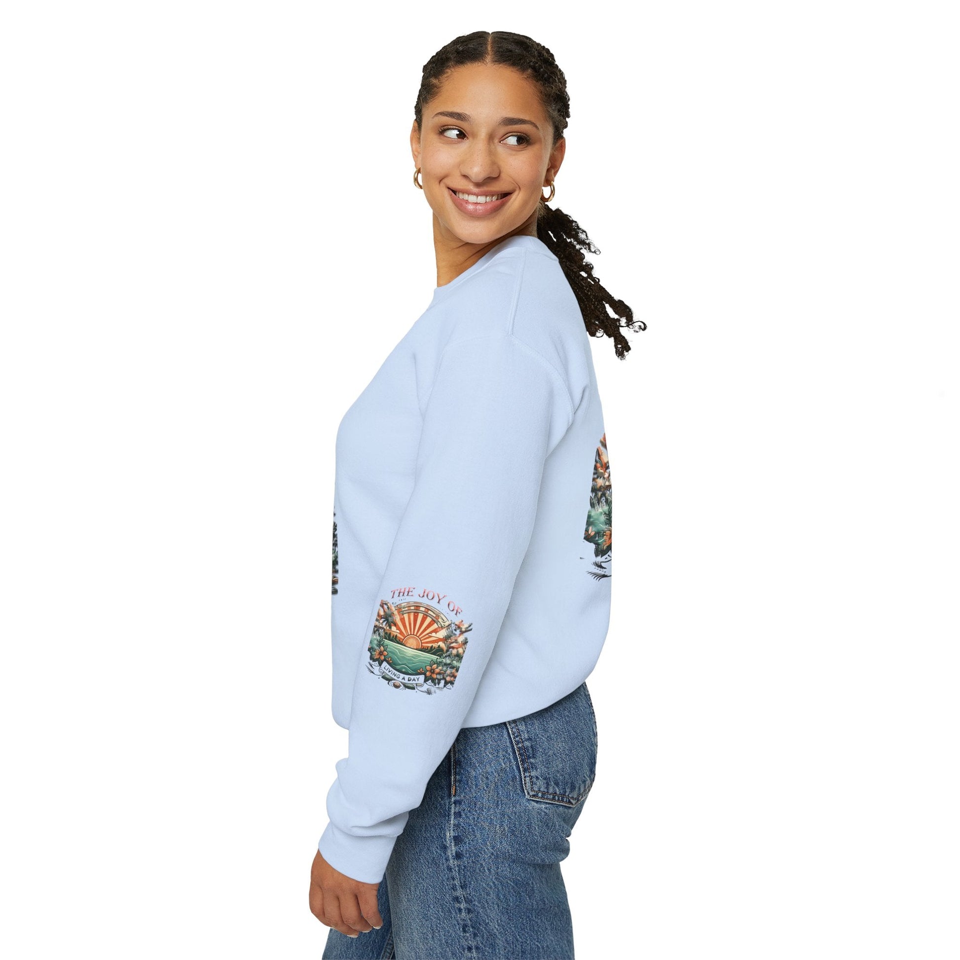 Unisex Heavy Blend - Crewneck Sweatshirt- The Joy Of Living a Day